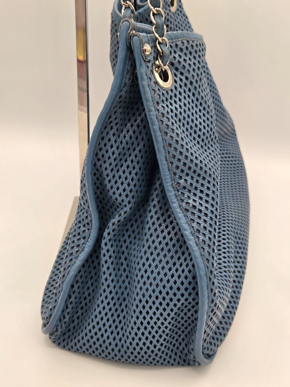 Chanel Up In The Air Perforated Leather Tote โ Blue | Silver Hardware - Picture 4 of 16